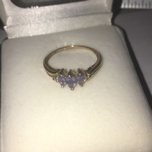Beautiful 14k SAS Marquis Tanzanite ring- size 7.25 14k
